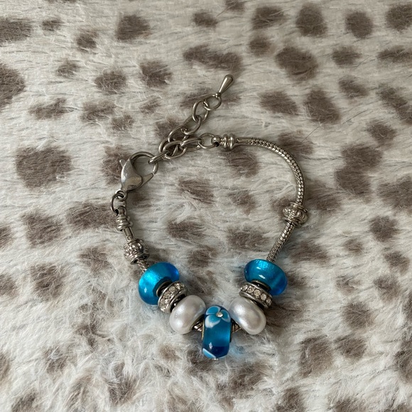 Bella Perlina Silver Bracelet with Blue/White/Silver Beads - Picture 7 of 15